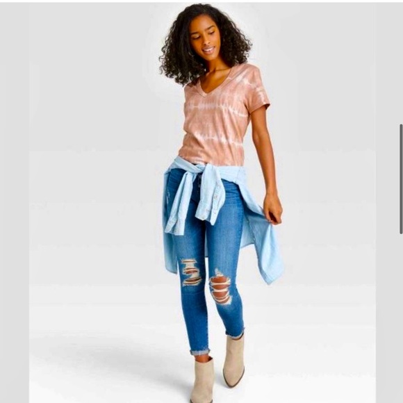 Universal Thread Smoky Taupe Tie Dye T-Shirt - NWT - Picture 1 of 3